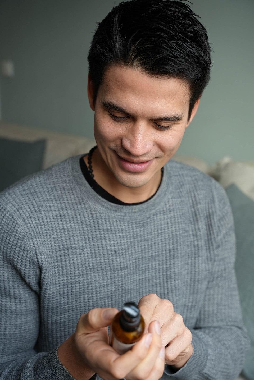 A Father's Day Gift Guide , Sarah Zimmer , Skincare , NAYA , nayaglow.com