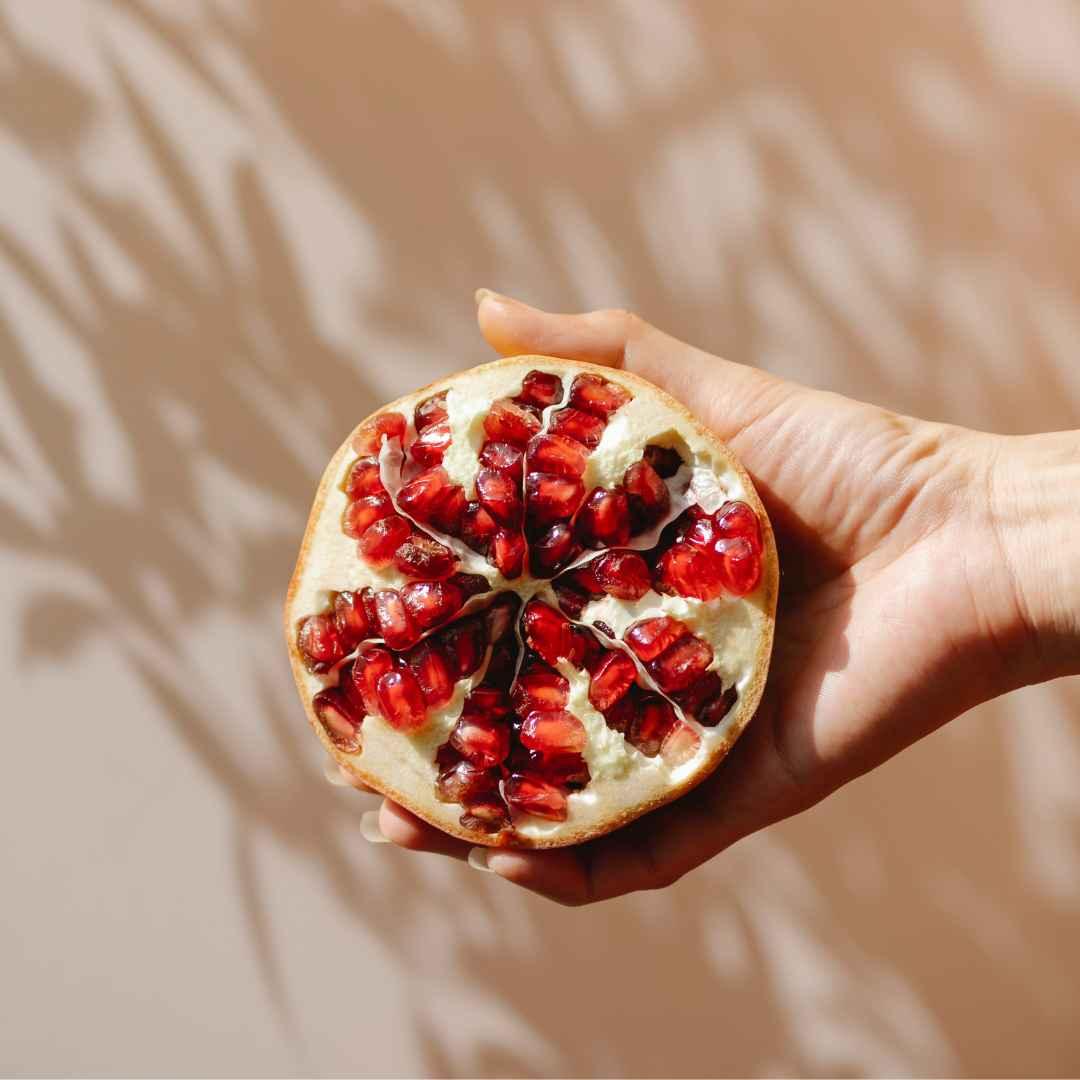 Pomegranate Oil - Rich in Punicic Acid , Sarah Zimmer , Product Knowledge, Sustainability , NAYA , nayaglow.com