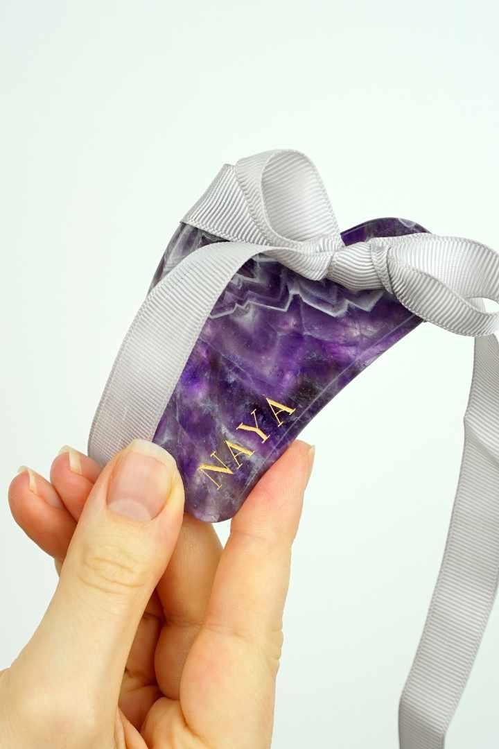 Amethyst Gua Sha Stein